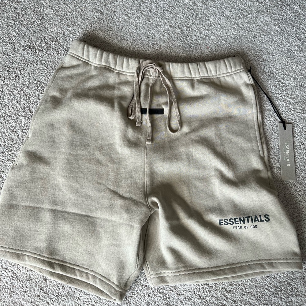 Fear of God ESSENTIALS Tan Sweat Shorts size M (Medium)